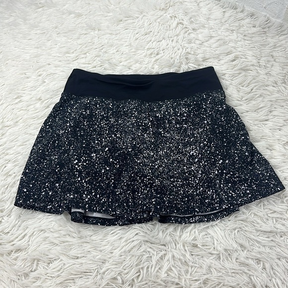 Lululemon Circuit Breaker Skirt (Tall) Splatter White Black / Black - Picture 1 of 6